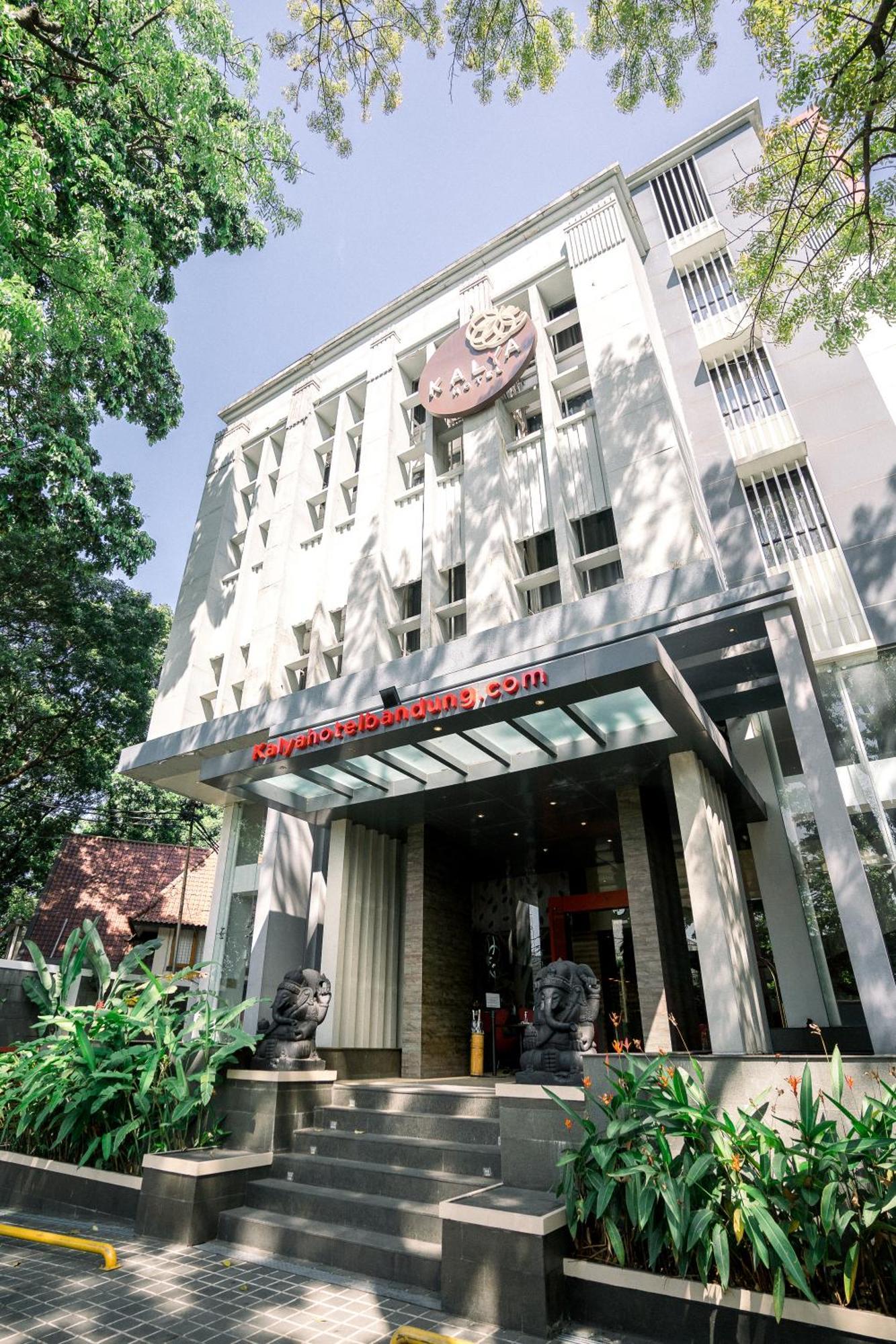 Kalya Hotel Bandung Dago Dış mekan fotoğraf